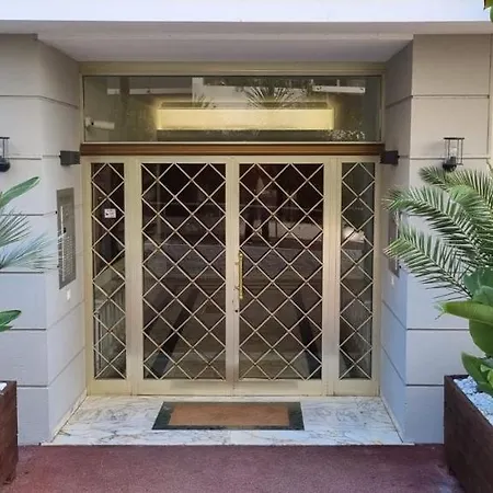 Sablettes Sea View شقة مينتون