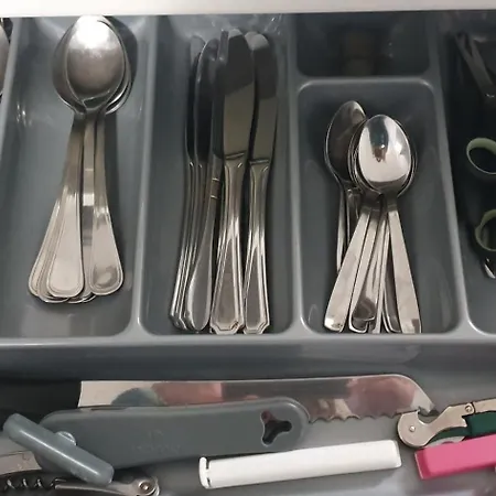 Sablettes Sea View مينتون