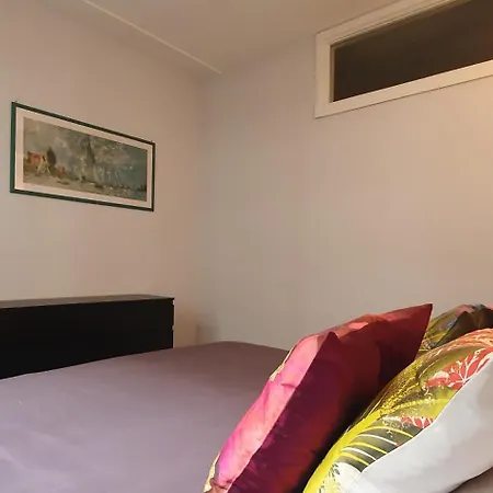 شقة Sablettes Sea View مينتون