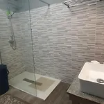 Sablettes Sea View Apartment *